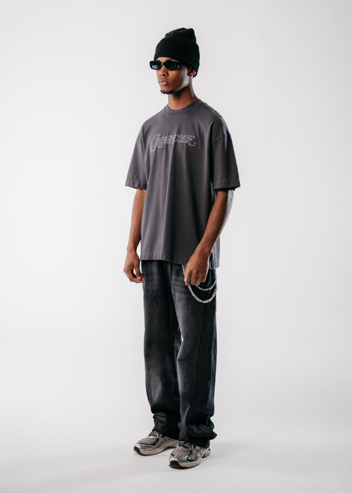 CAMISETA EMPIRE - GRIS OSCURO
