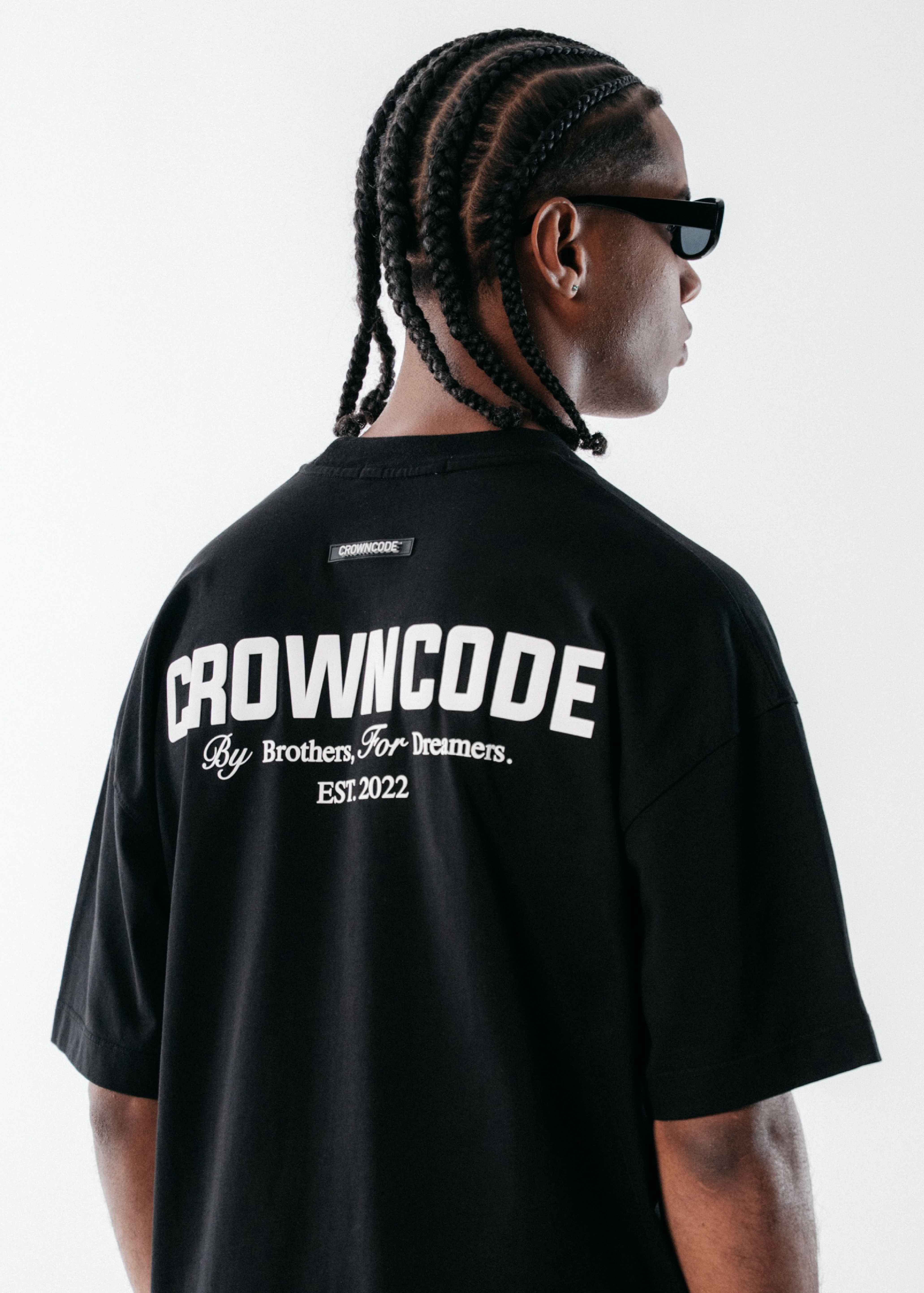 CAMISETA DREAMERS - NEGRA