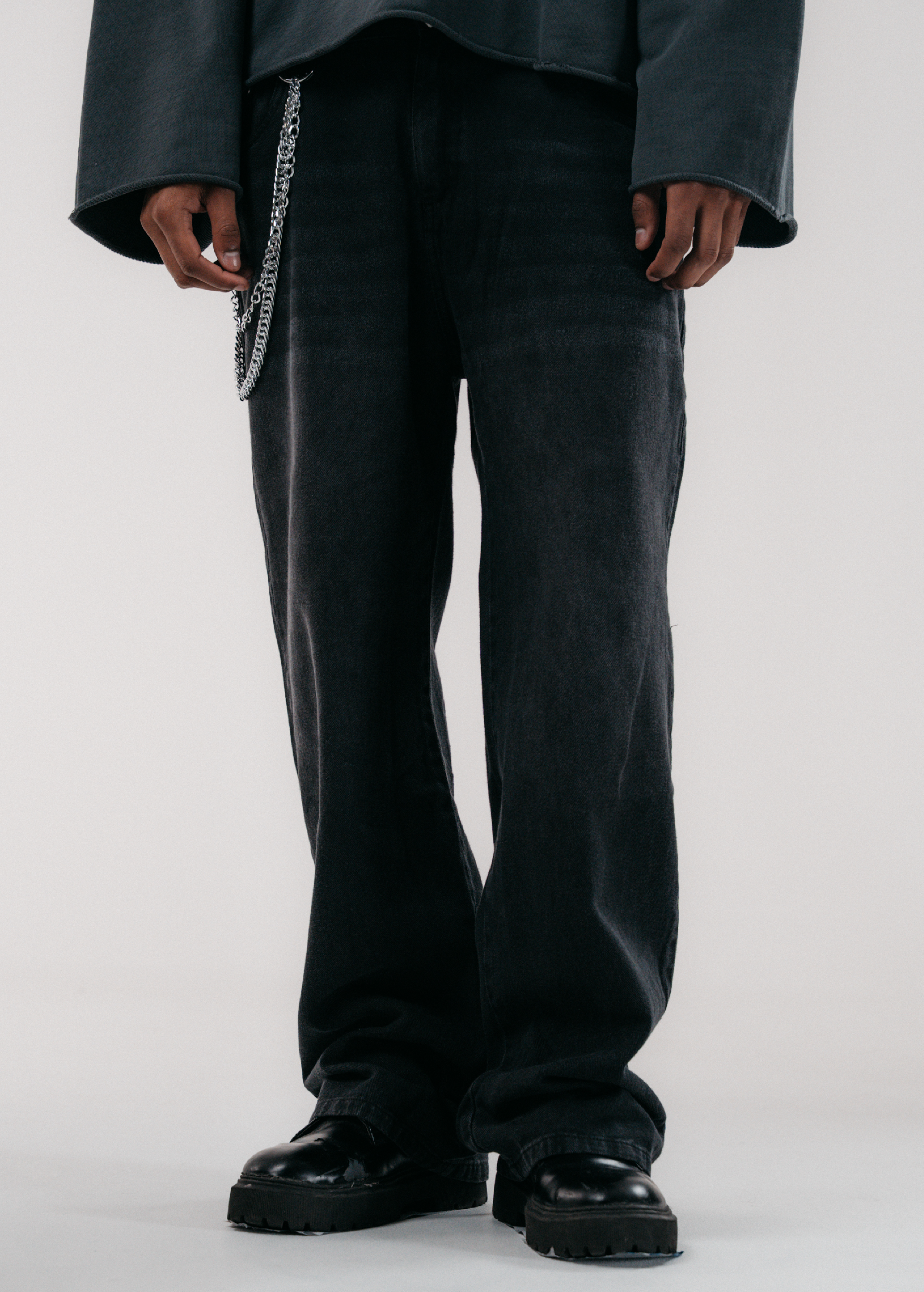 JEAN SIGNATURE - NEGRO DESGASTADO