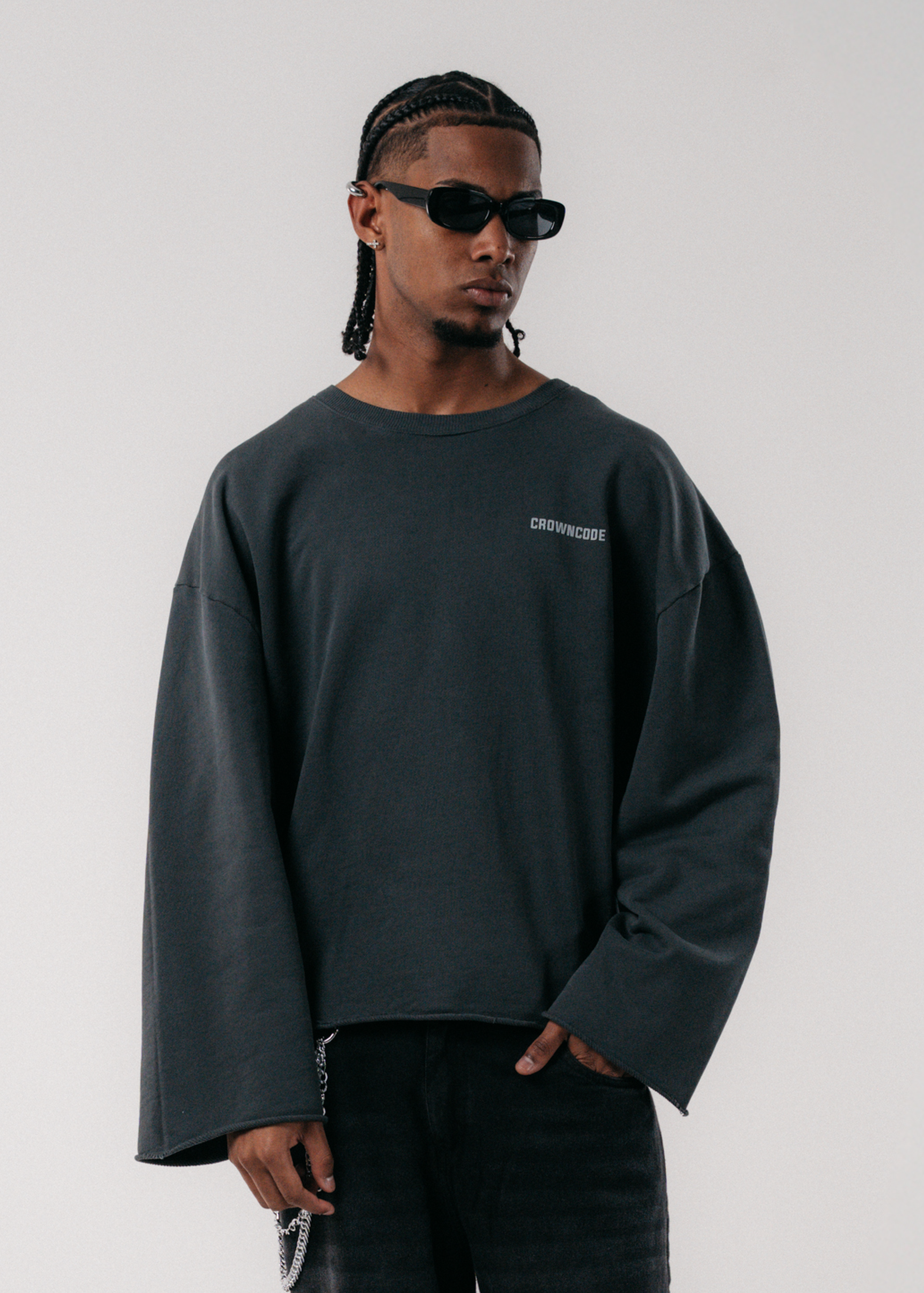LONG SLEEVE PATH BOXY - GRIS OSCURO