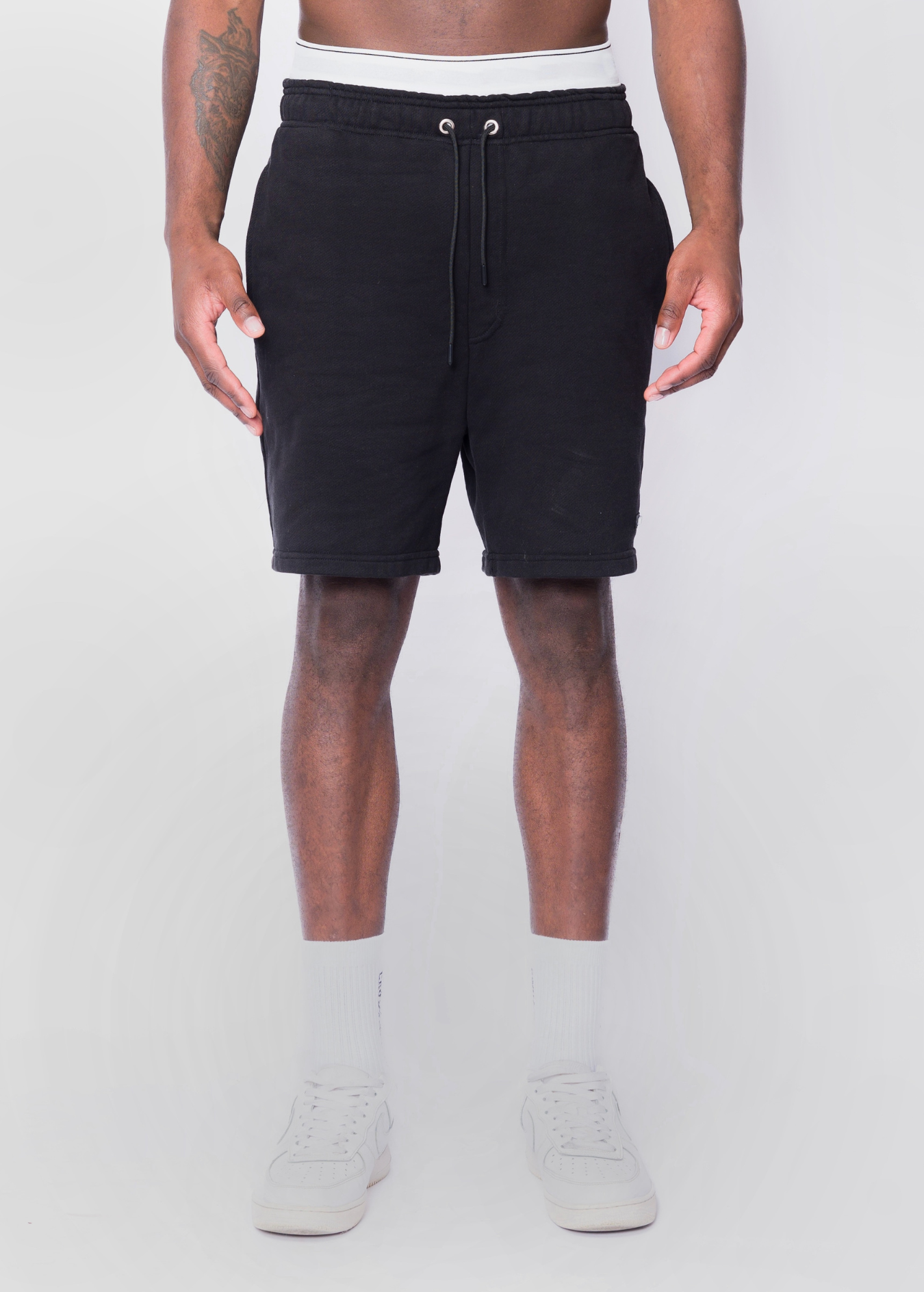 SHORT BASIC - NEGRO