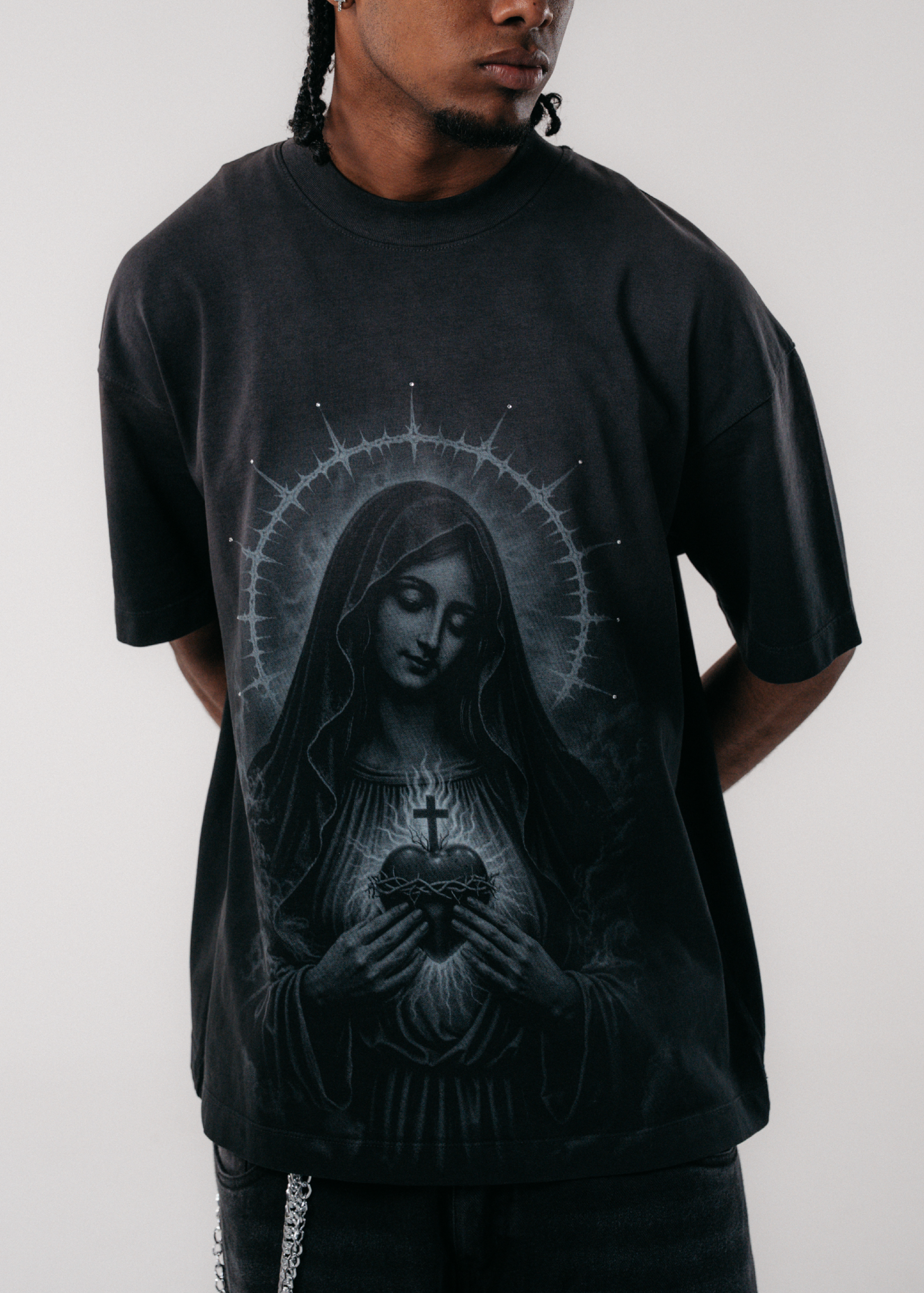 CAMISETA SACRED VIRGIN - NEGRO DEGRADE