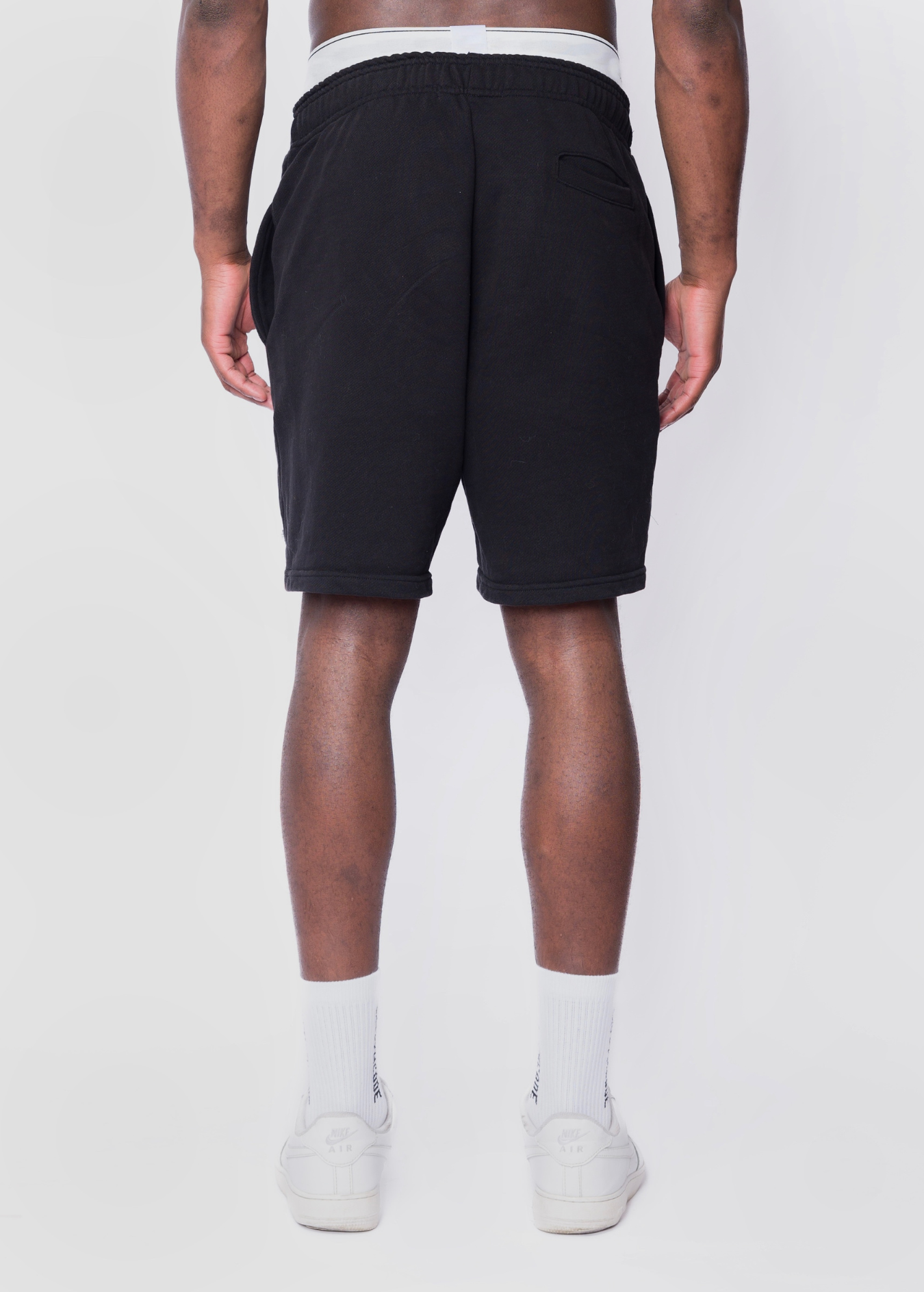 SHORT BASIC - NEGRO