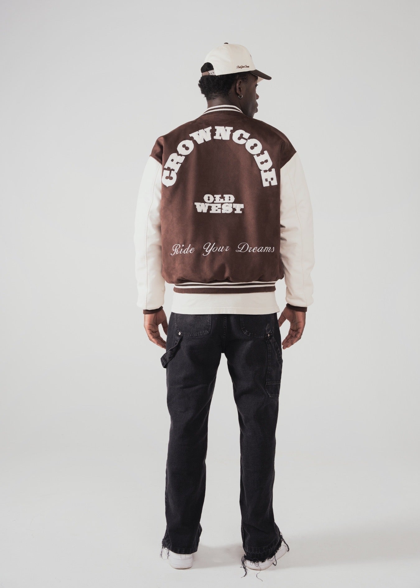 VARSITY JACKET - CAFE CHOCOLATE Y CREMA