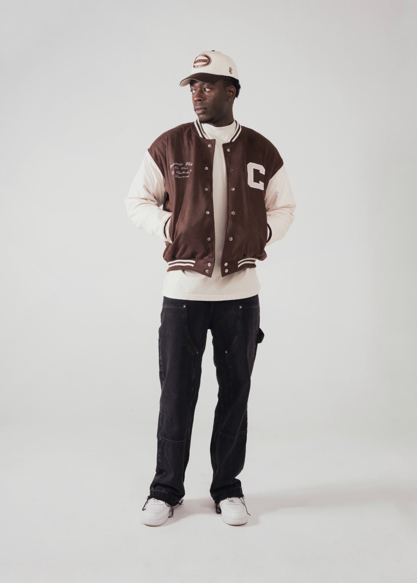 VARSITY JACKET - CAFE CHOCOLATE Y CREMA