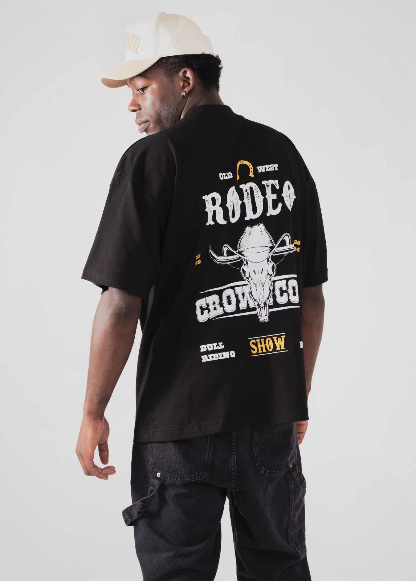 CAMISETA RODEO SHOW - NEGRA