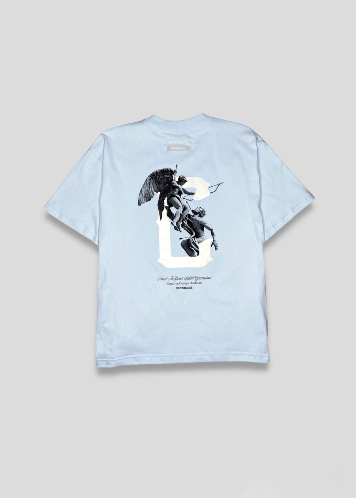 CAMISETA ETERNITY CHERUB - AZUL CLARO