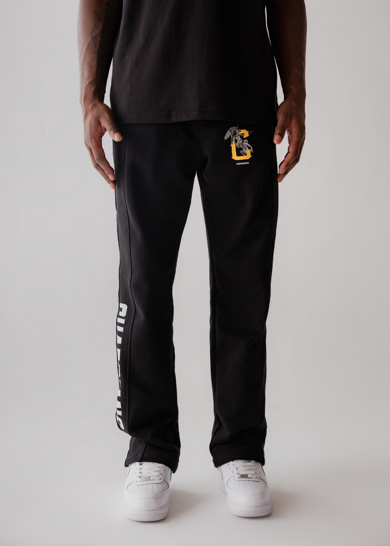 JOGGER RECTO ETERNITY CHERUB - NEGRO