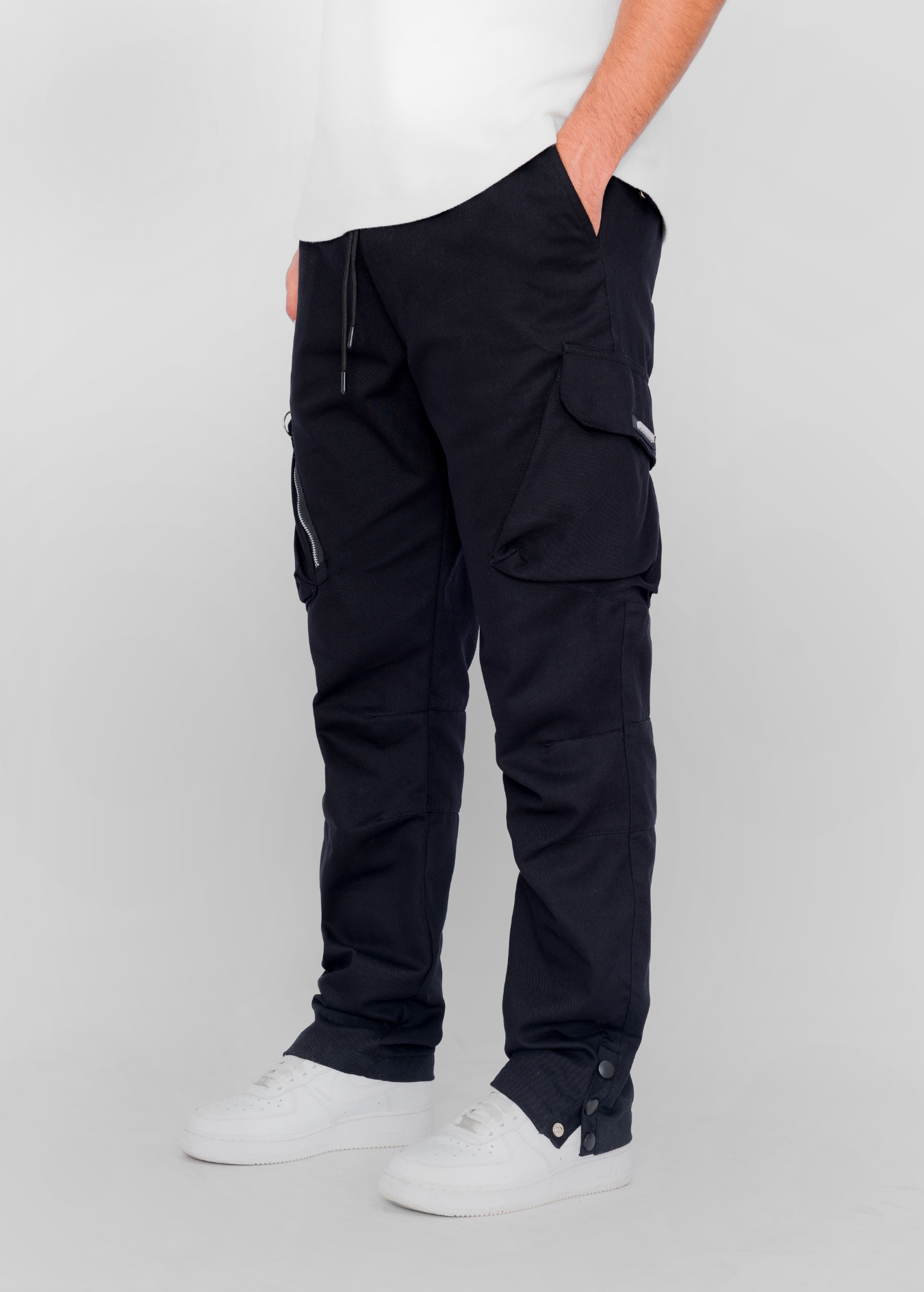 PANTALON CARGO - NEGRO