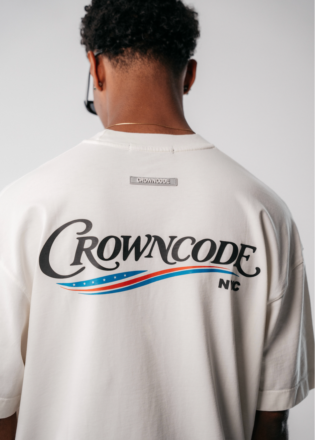 CAMISETA NYC - OFF WHITE