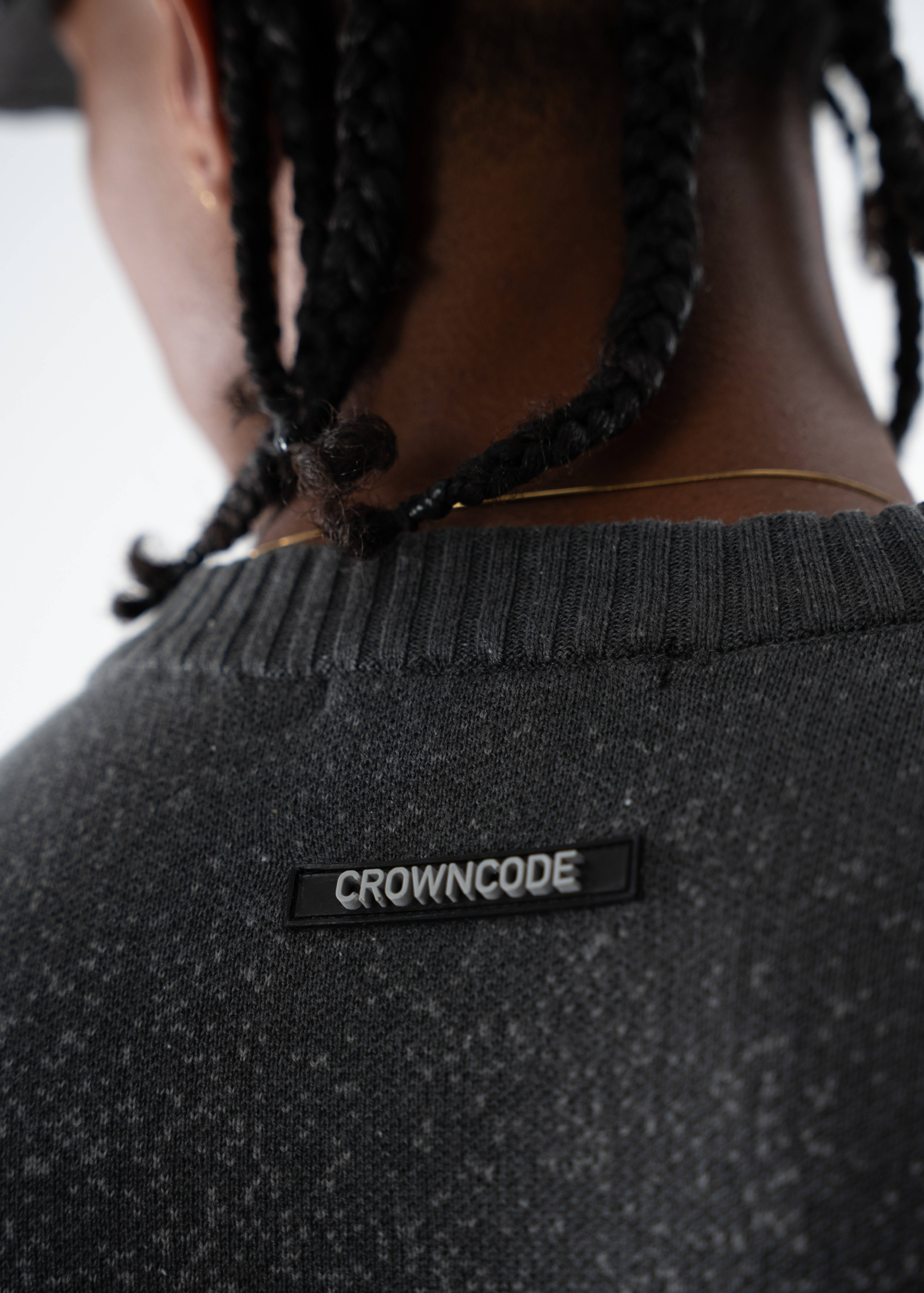 GRADIENT KNITWEAR SWEATER - GRIS CLARO Y OSCURO