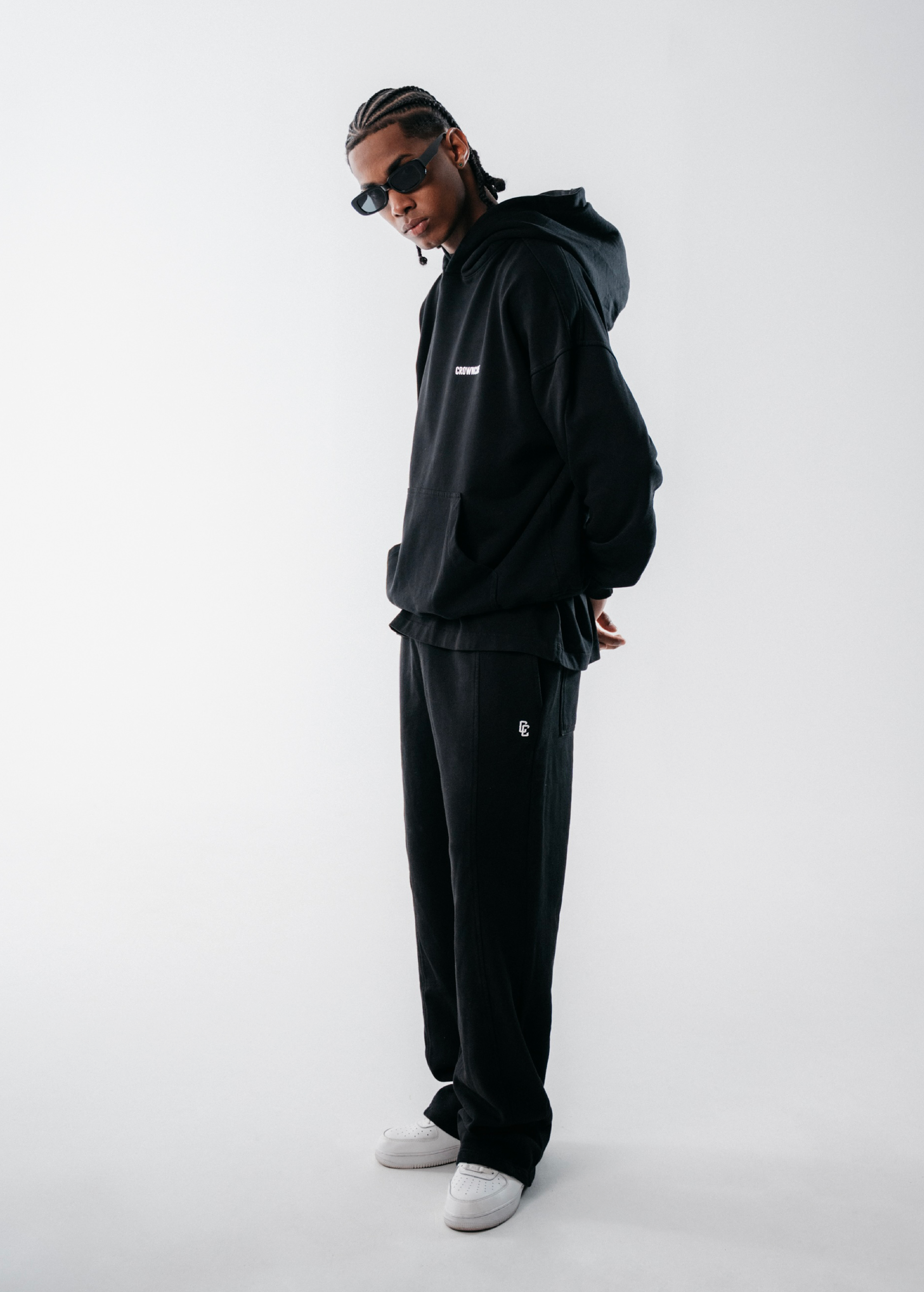 HOODIE ICON - NEGRO