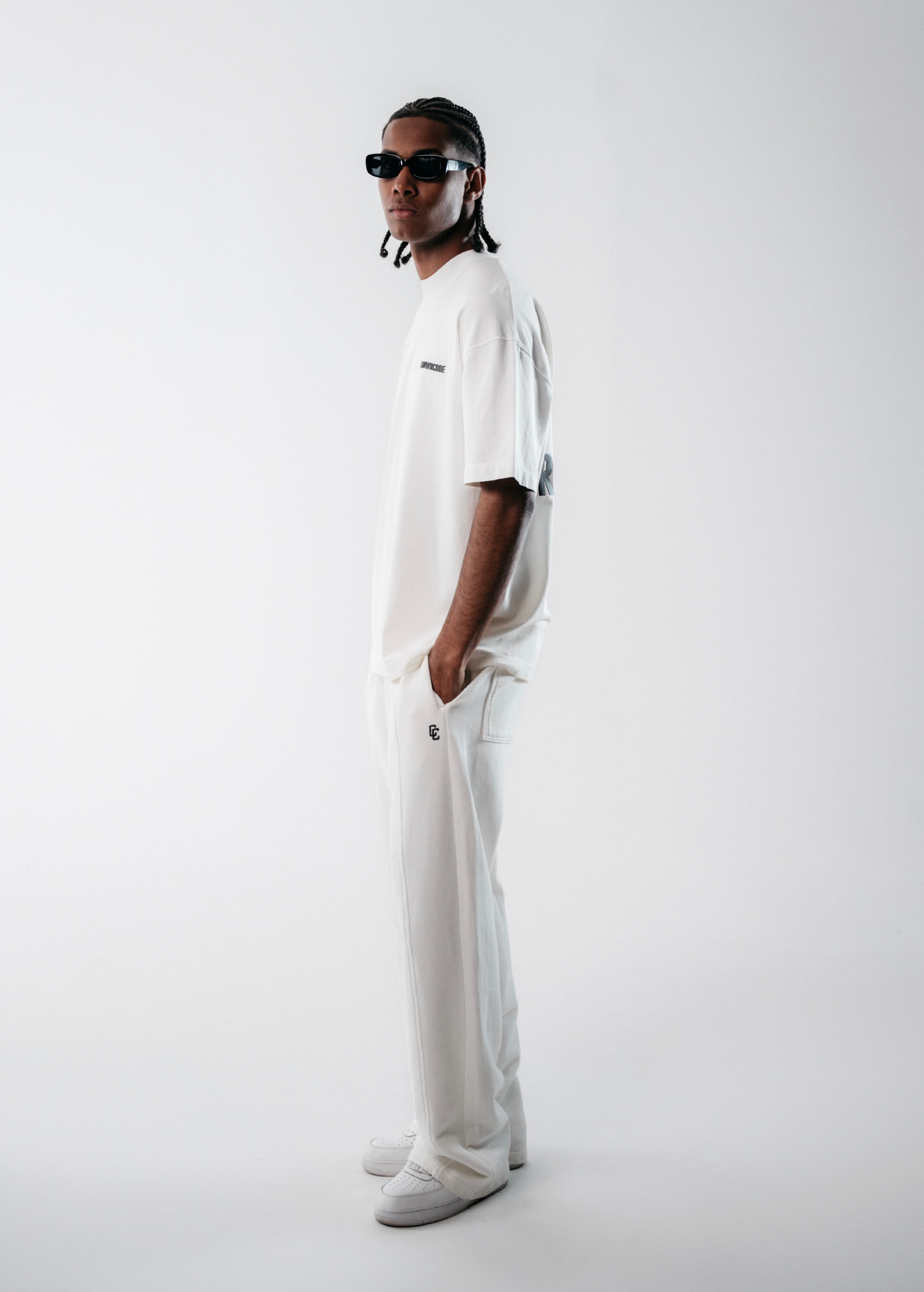 CAMISETA ICON - OFF WHITE