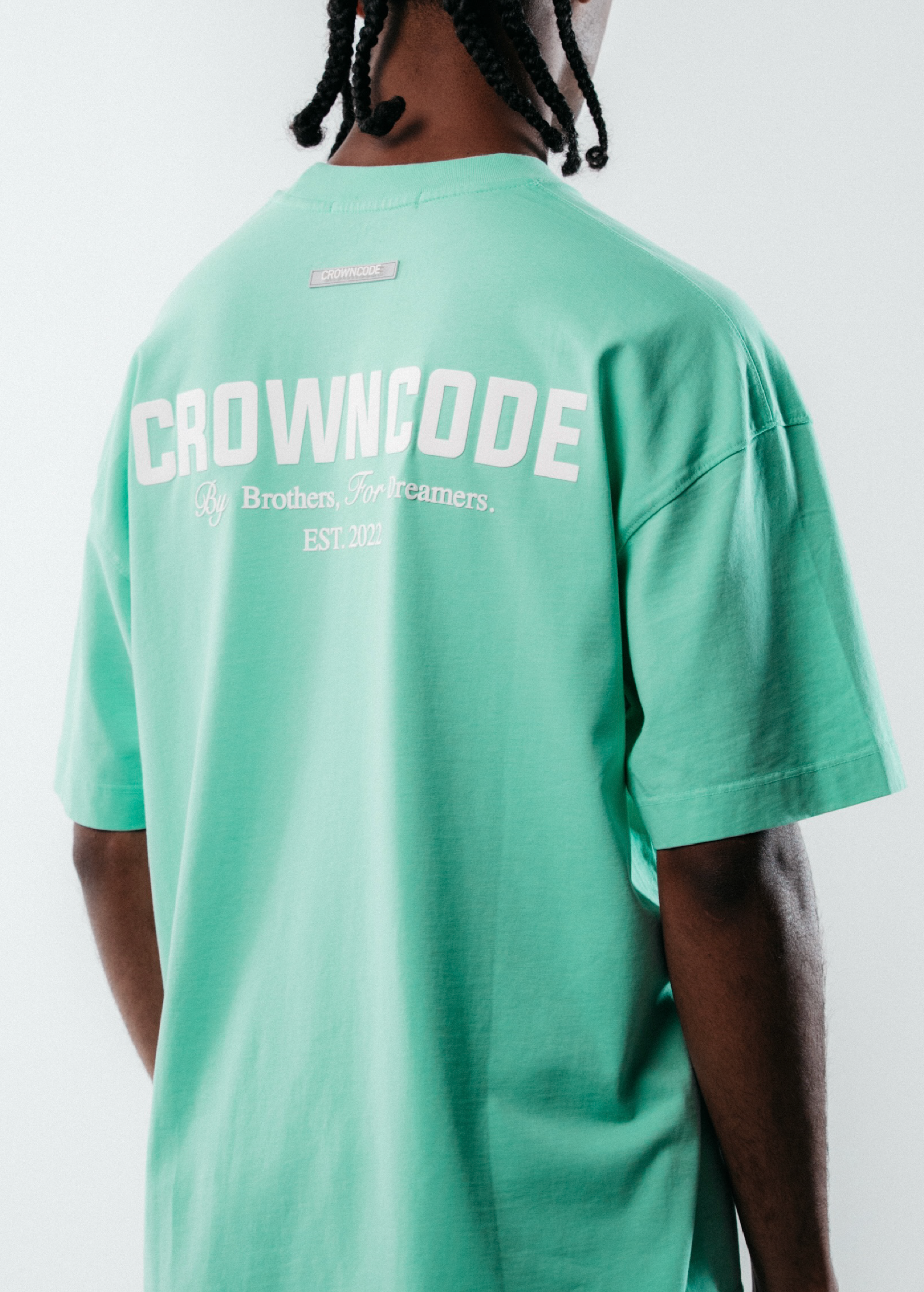 CAMISETA DREAMERS - VERDE MENTA